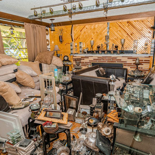 Hoarder-House-cleaneup